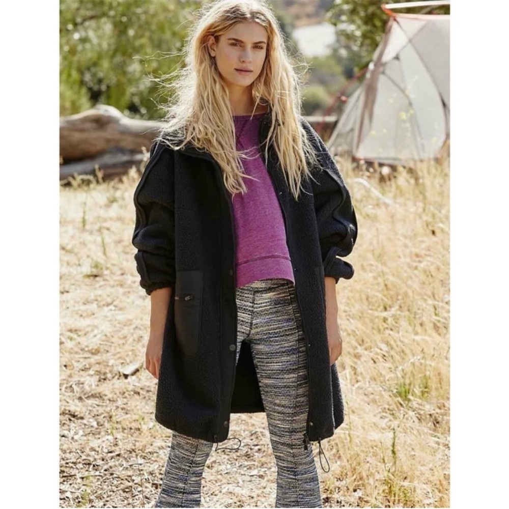 Free People Movement Glacier Long Black Snap Closure Fleece Jacket Coat M $168 - Picture 2 of 8